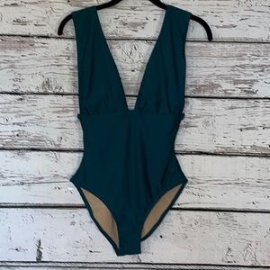 J crew NWT plunge v neck green one piece swimsuit 6